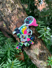 Load image into Gallery viewer, Edwin the Intergalactic Hunter Blind Bag