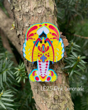 Load image into Gallery viewer, CrustaceArt Blind Bag